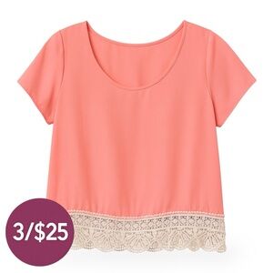 Rue21 • Coral Crochet Trim Top • Size S